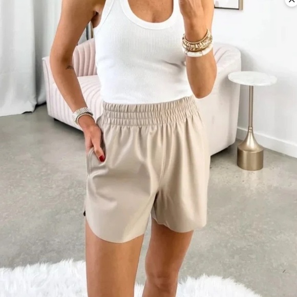 Abercrombie & Fitch Pants - Abercrombie & Fitch Women's Vegan Leather Dolphin Hem Taupe Shorts size Medium